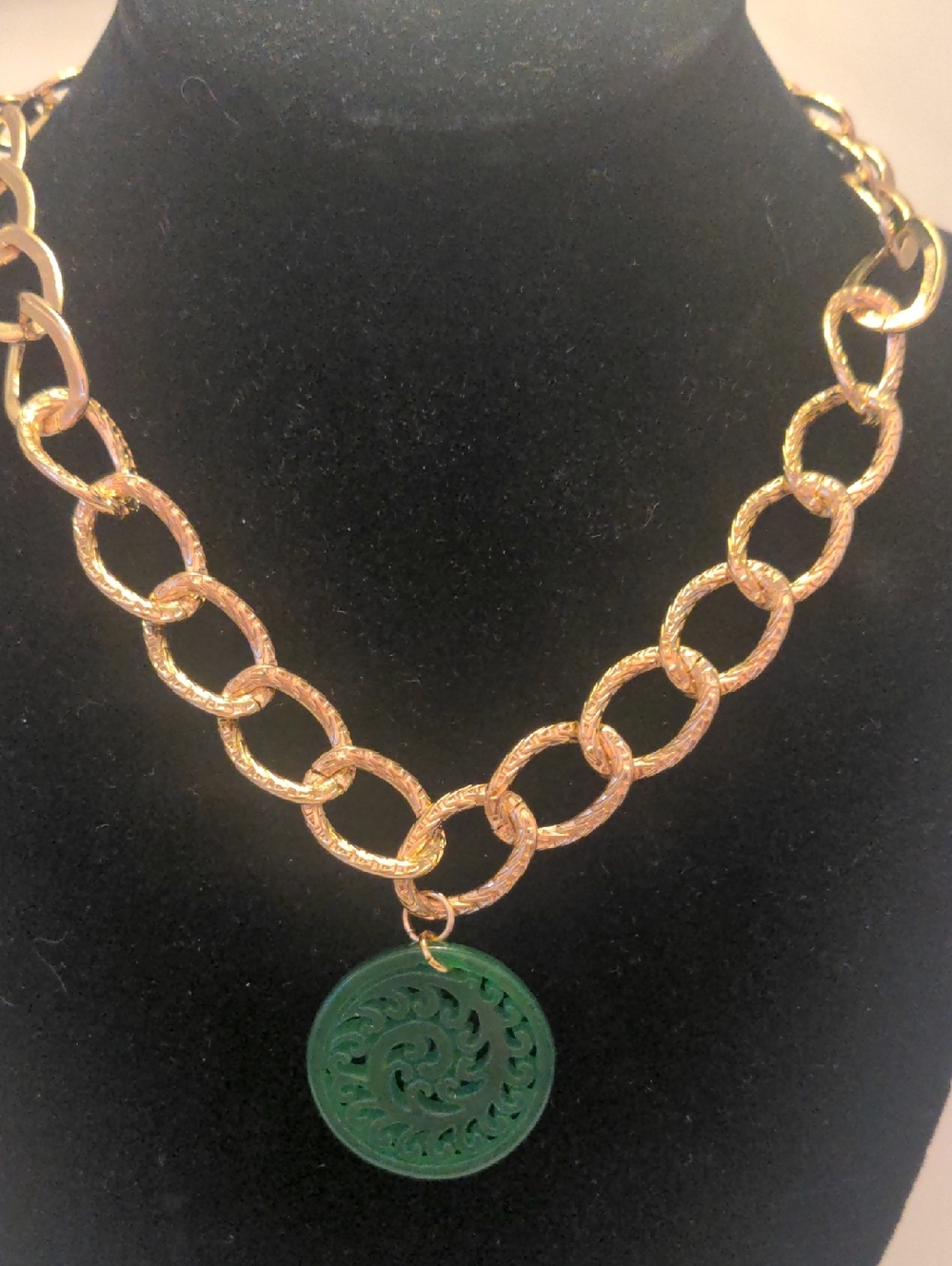 New Gold Link Chain Necklace , Choker with Green Jade Pendant, 18"+2"